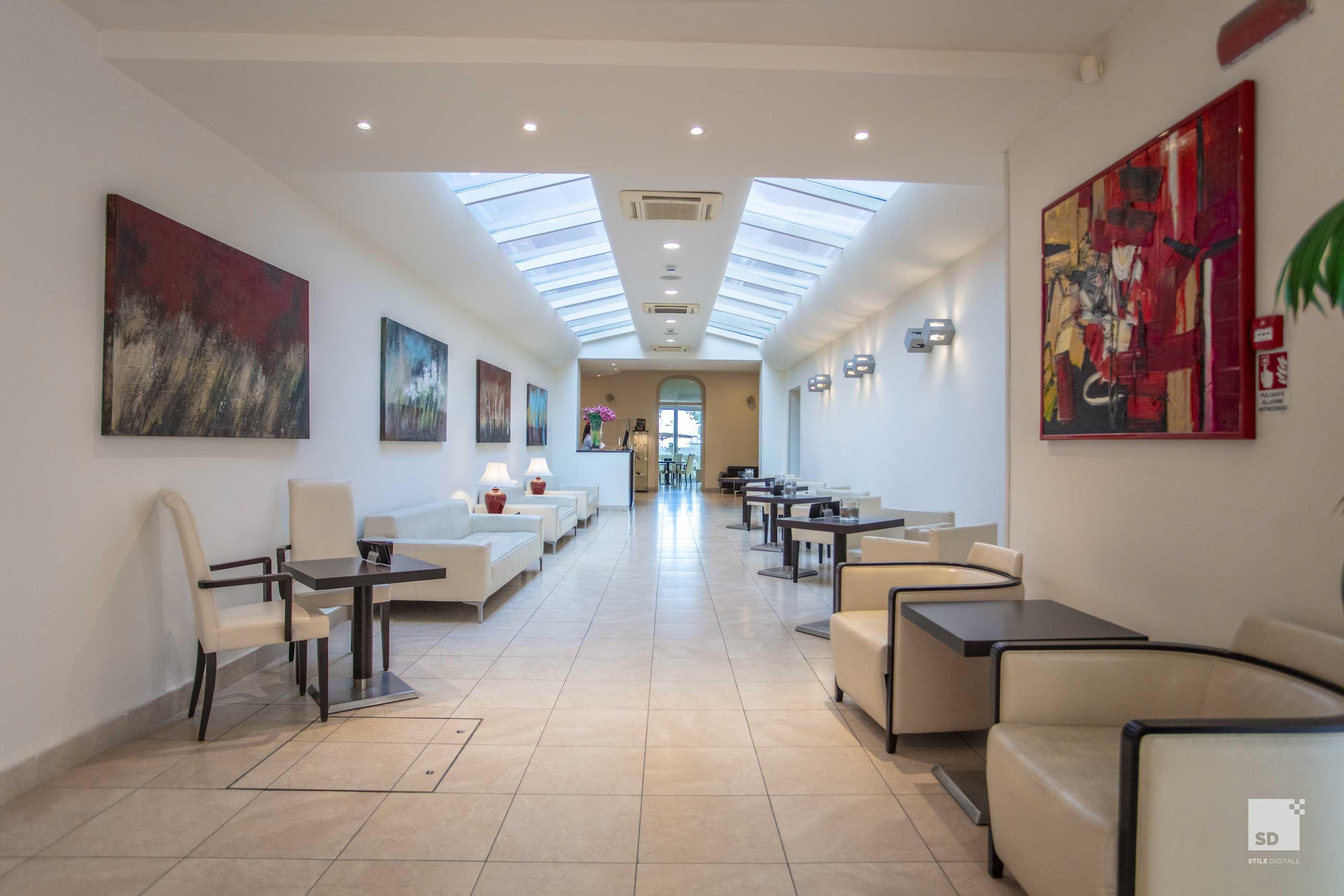 Hotel Regina Elena 57 & Oro Bianco Spa Rimini Buitenkant foto