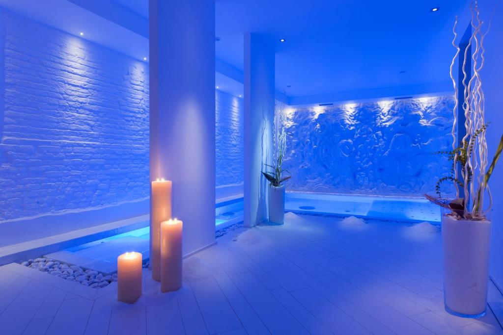 Hotel Regina Elena 57 & Oro Bianco Spa Rimini Buitenkant foto