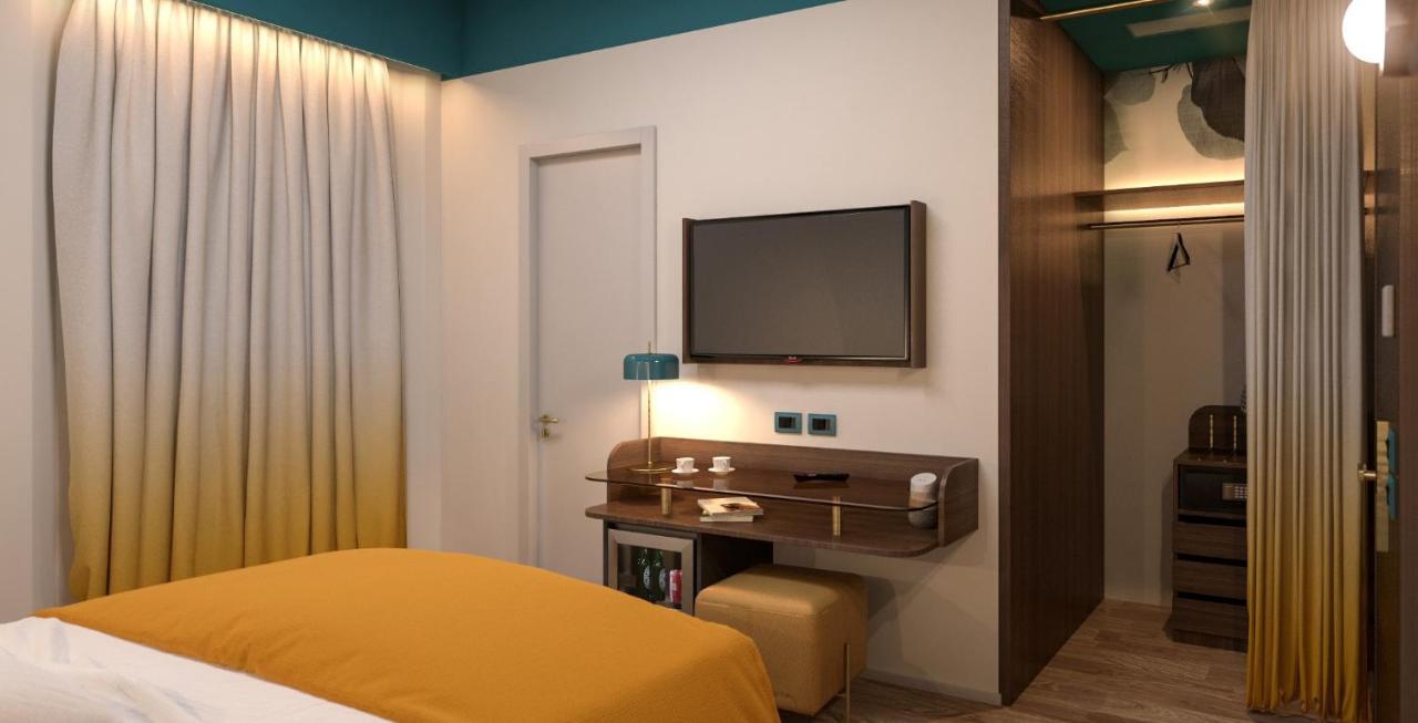 Hotel Regina Elena 57 & Oro Bianco Spa Rimini Buitenkant foto